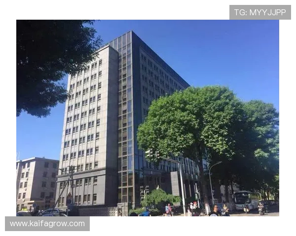 访问凯发集团网站，发现更多优质服务与合作机会